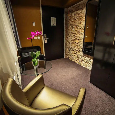 Hotel Mansion 3*