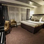 Mansion Hotel 3*