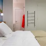 Mansion מלון 3*