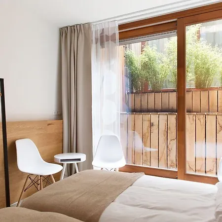 منسيون فندق